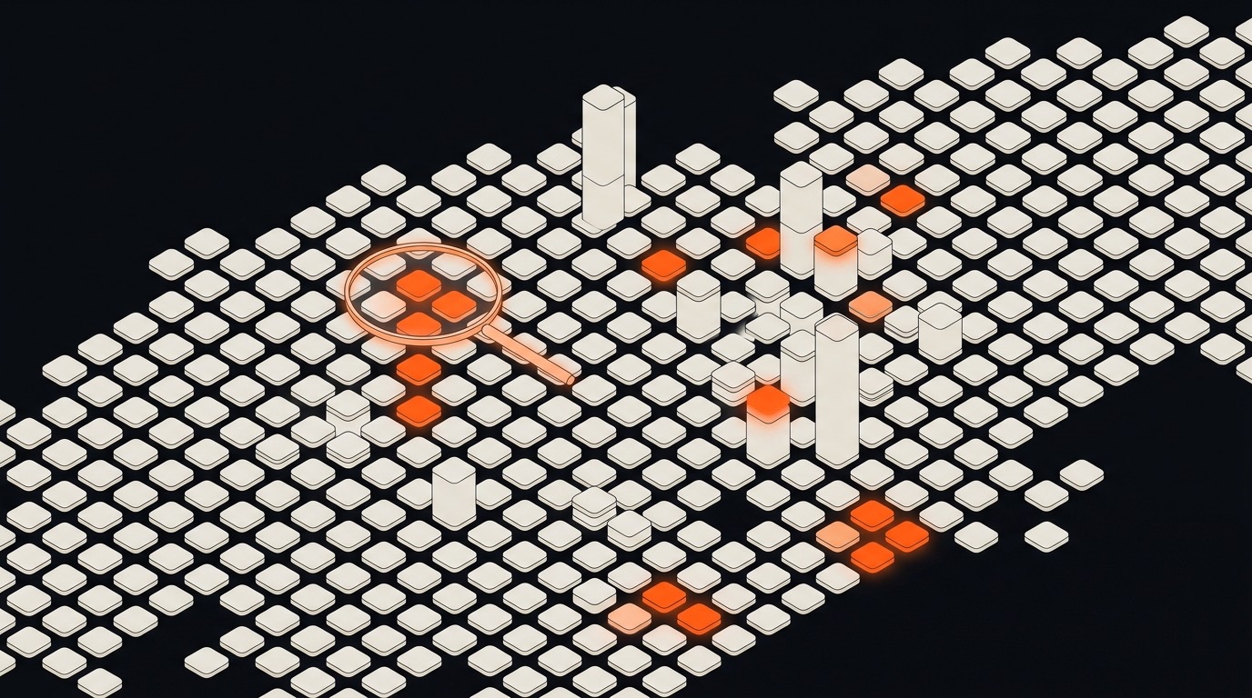 Grille isométrique de centaines de tuiles d'applications claires sur fond noir, quelques tuiles orange examinées à la loupe
